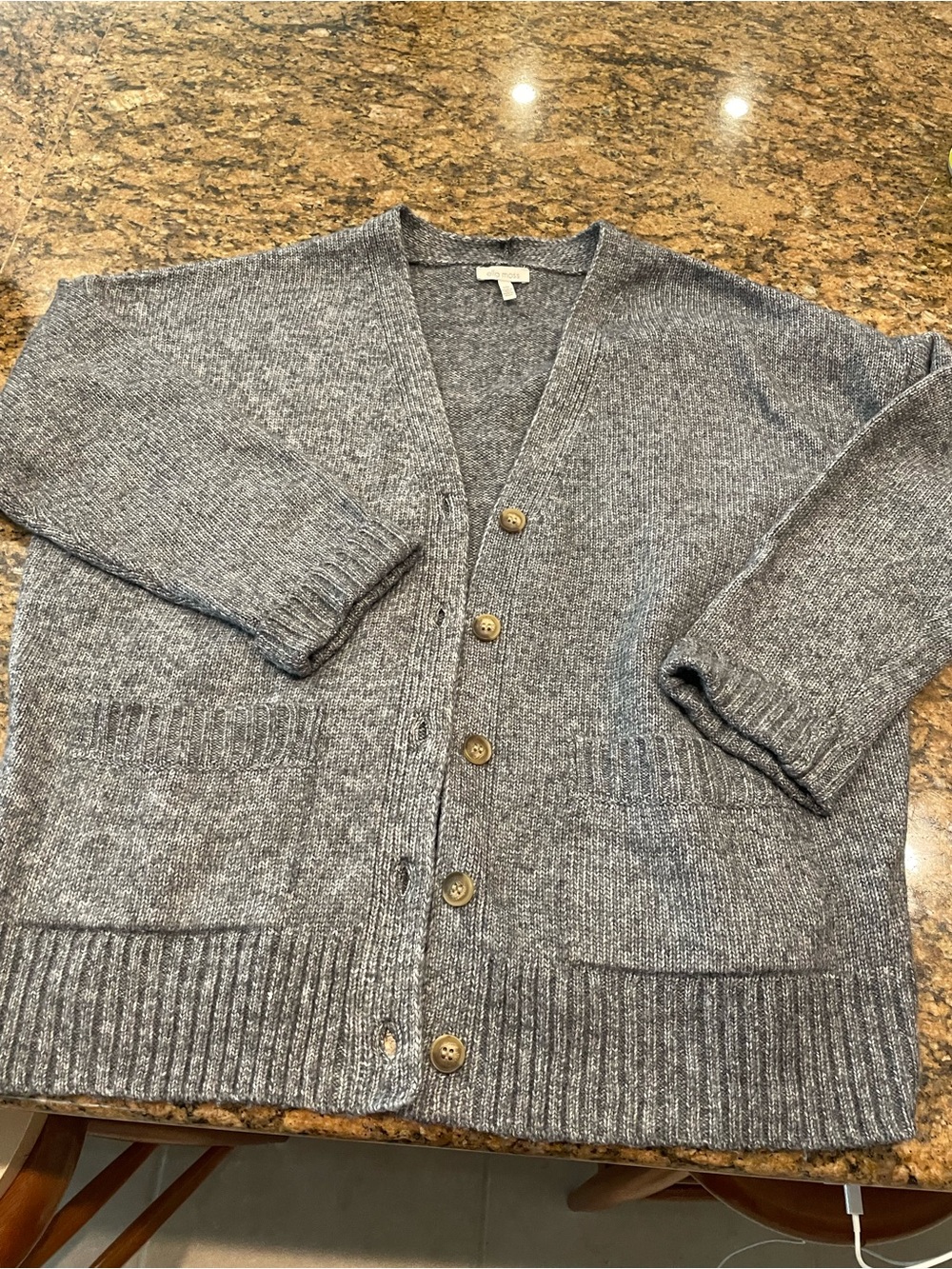 Ella Moss Heather Gray Button-Front V-Neck Cardigan